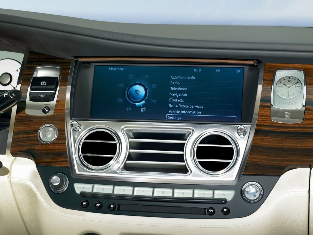 Rolls-Royce Ghost I (Series I) — Salon, öndən