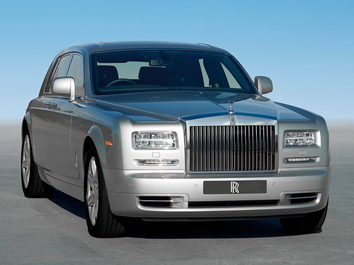 Rolls-Royce Phantom VII Restayling (Series II) — Öndən