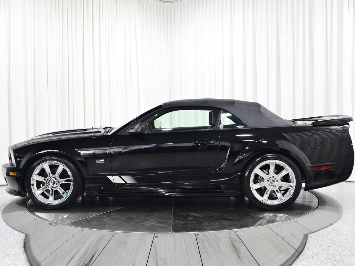 Saleen S281 2005 – 2009 — Yandan