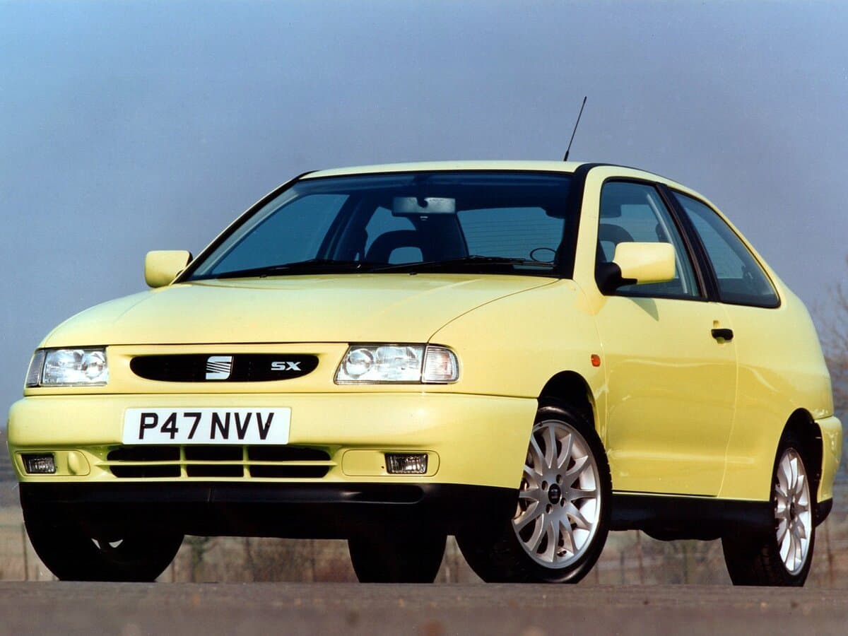 SEAT Cordoba I — öndən görünüş