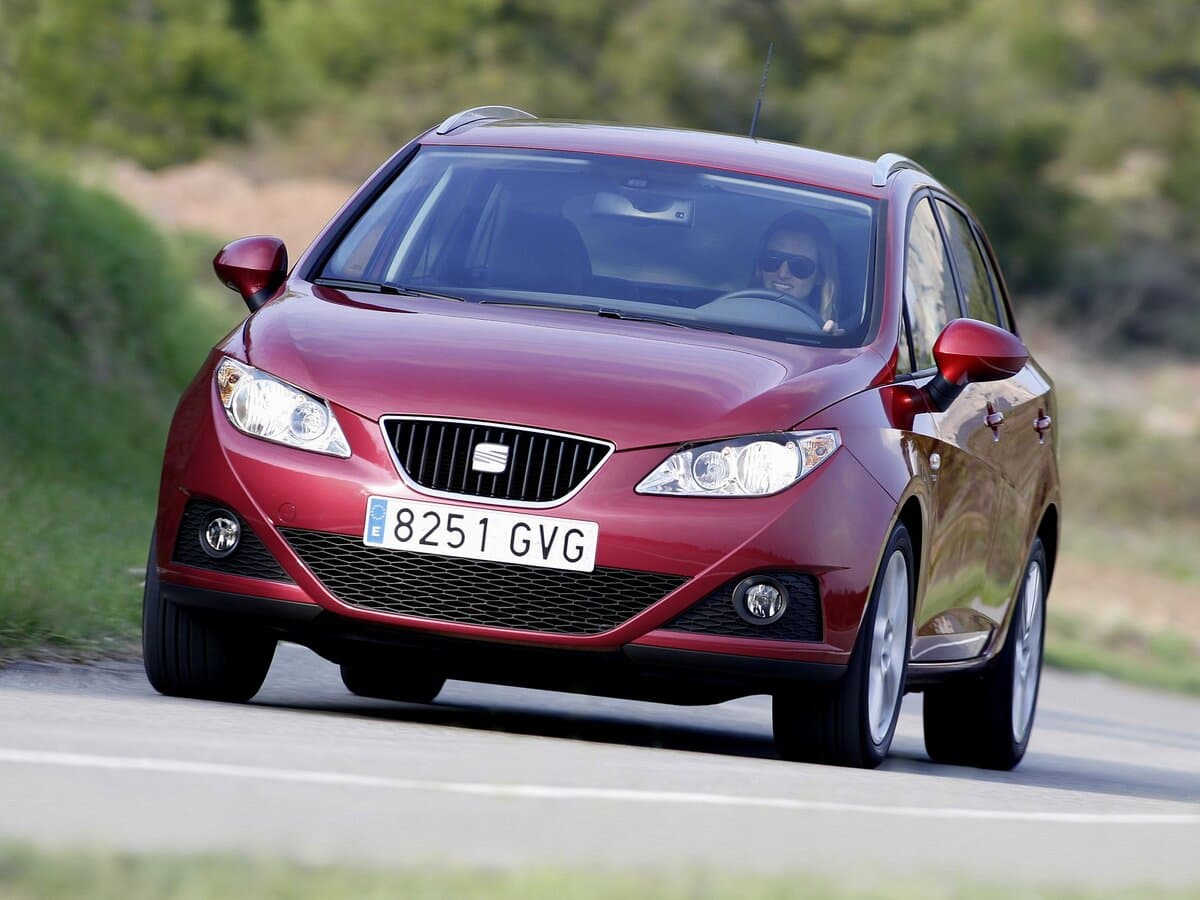 SEAT Ibiza IV — Öndən