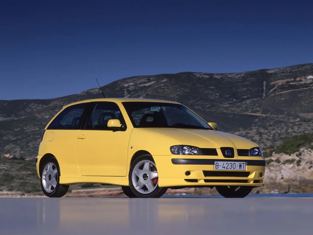 SEAT Ibiza Cupra II Restayling — Əsas şəkil