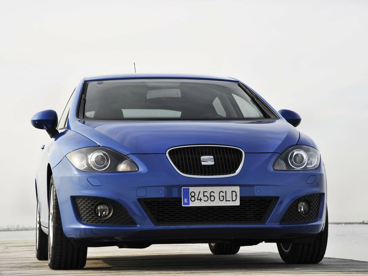 SEAT Leon II Restayling — Öndən