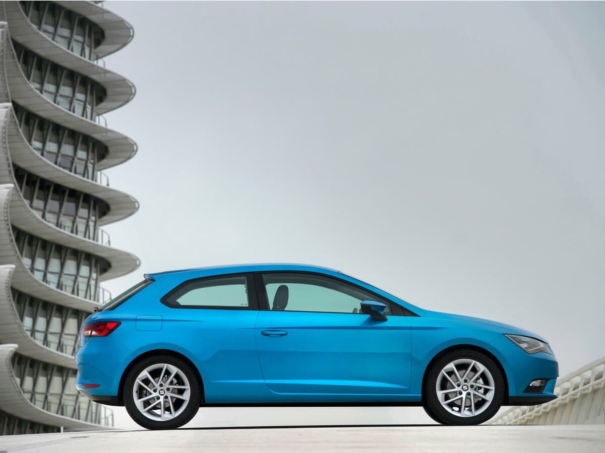 SEAT Leon III — Yandan