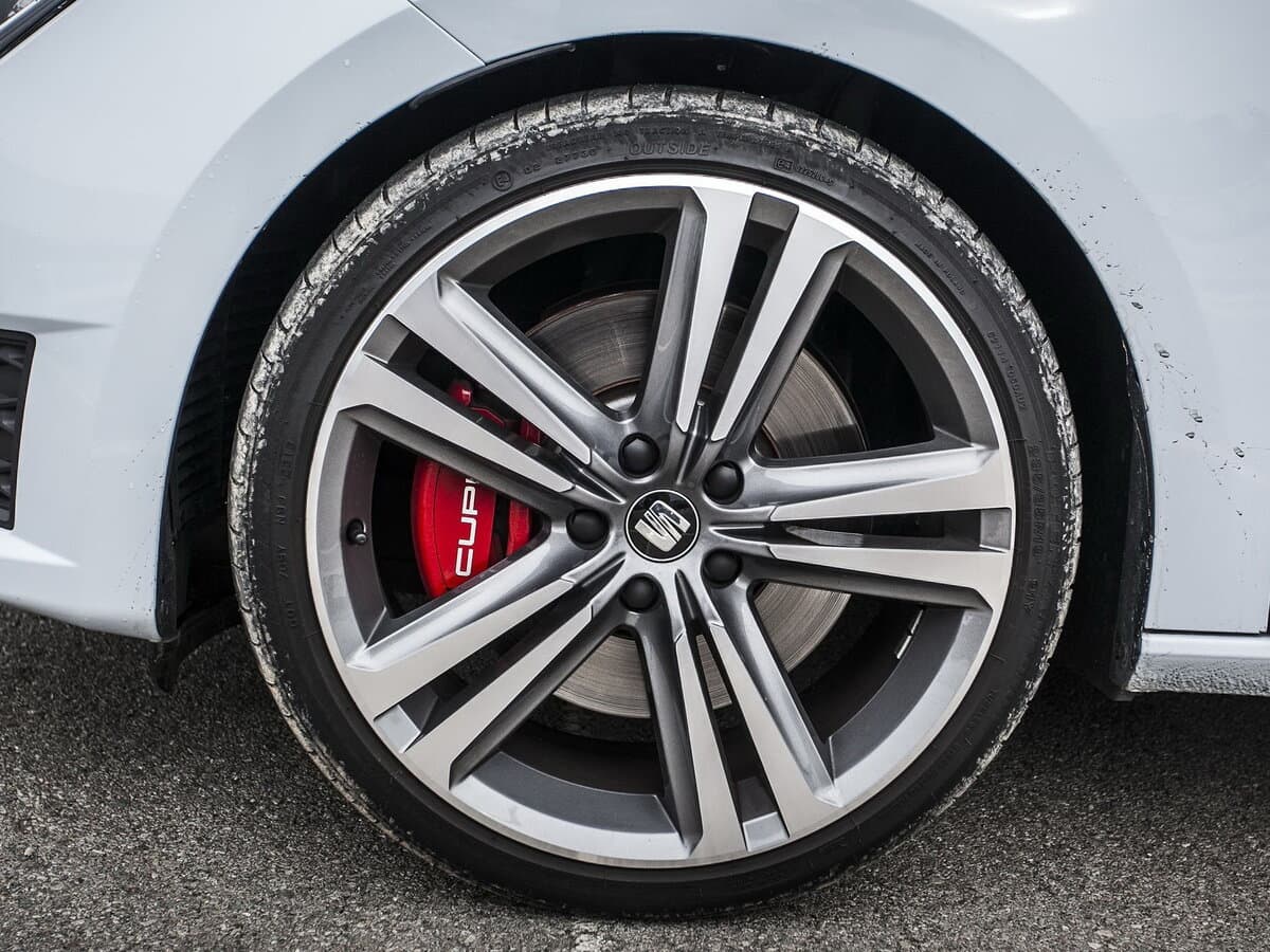 SEAT Leon Cupra III — Təkər