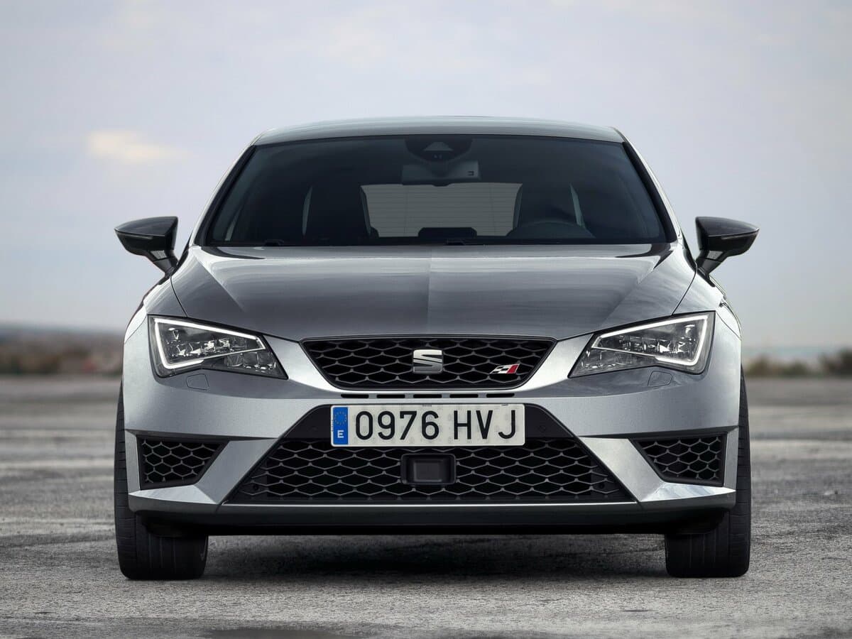 SEAT Leon Cupra III — Öndən