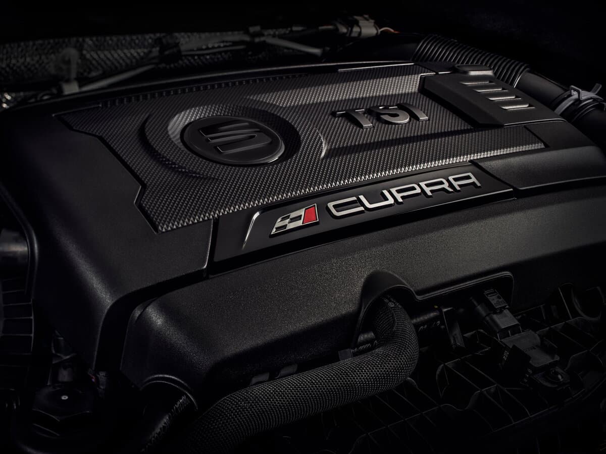 SEAT Leon Cupra III — Salon, öndən