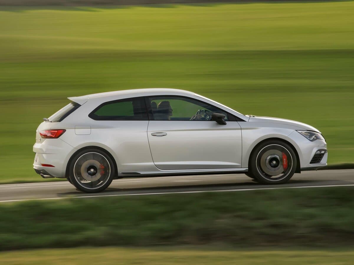 SEAT Leon Cupra III Restayling — Yandan