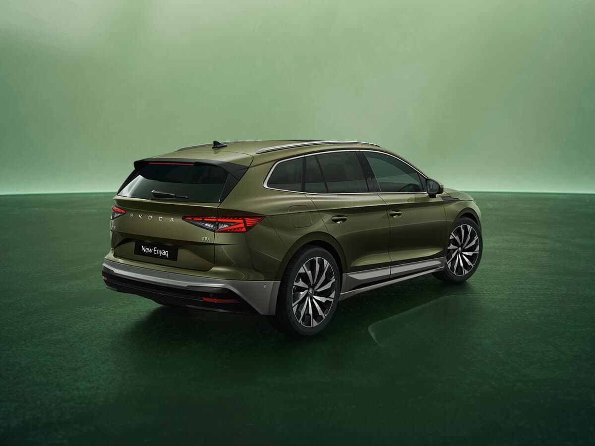 Skoda Enyaq I Restayling — 3/4 arxadan