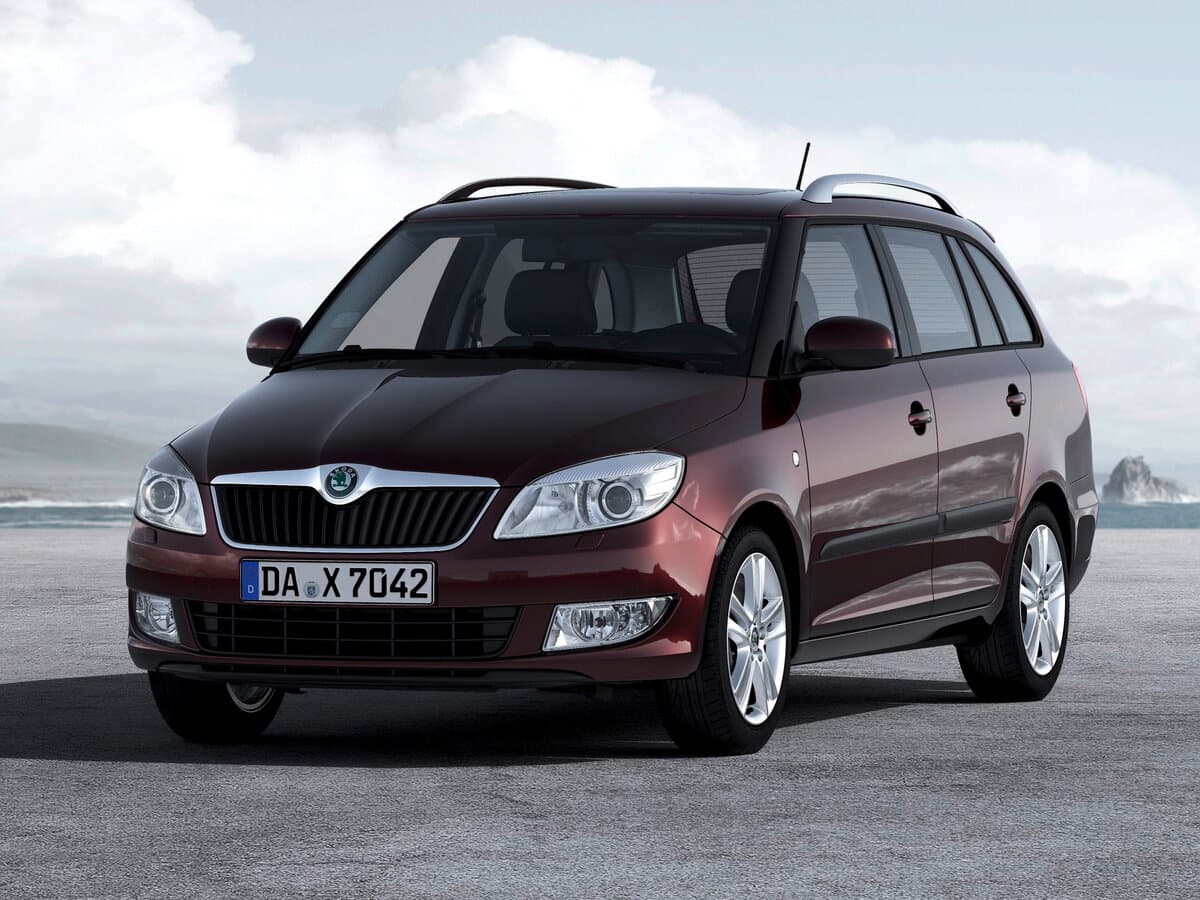 Skoda Fabia II Restayling — Öndən
