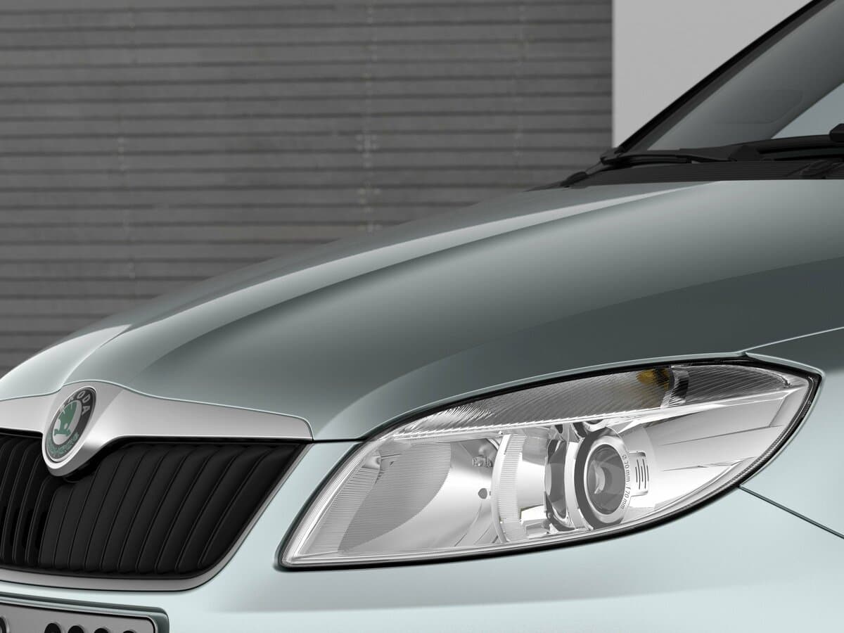 Skoda Fabia II Restayling — Fara