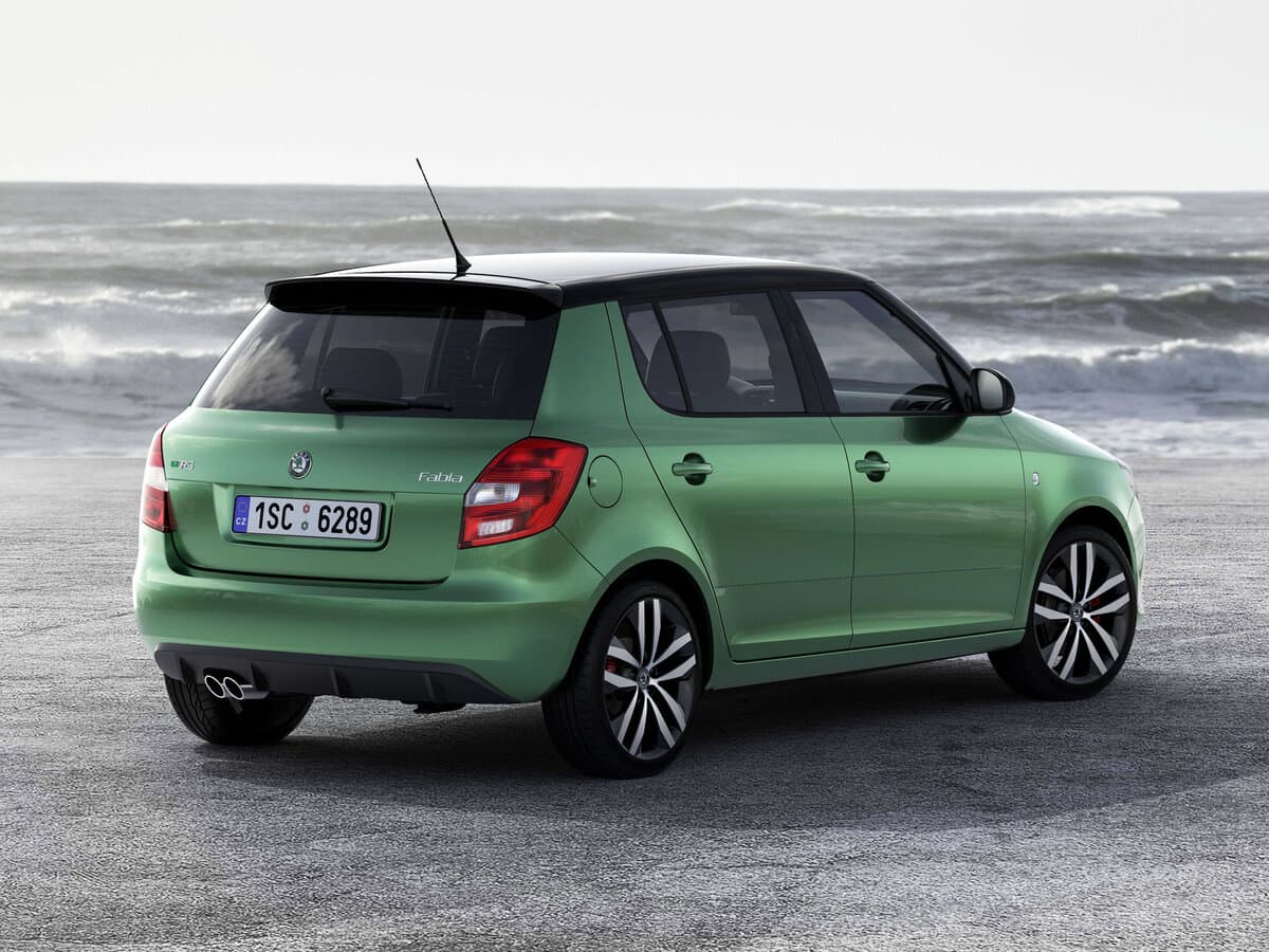 Skoda Fabia RS II — 3/4 arxadan