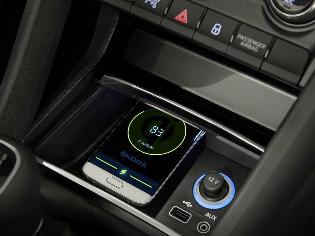 Skoda Kodiaq I — Salon, arxadan