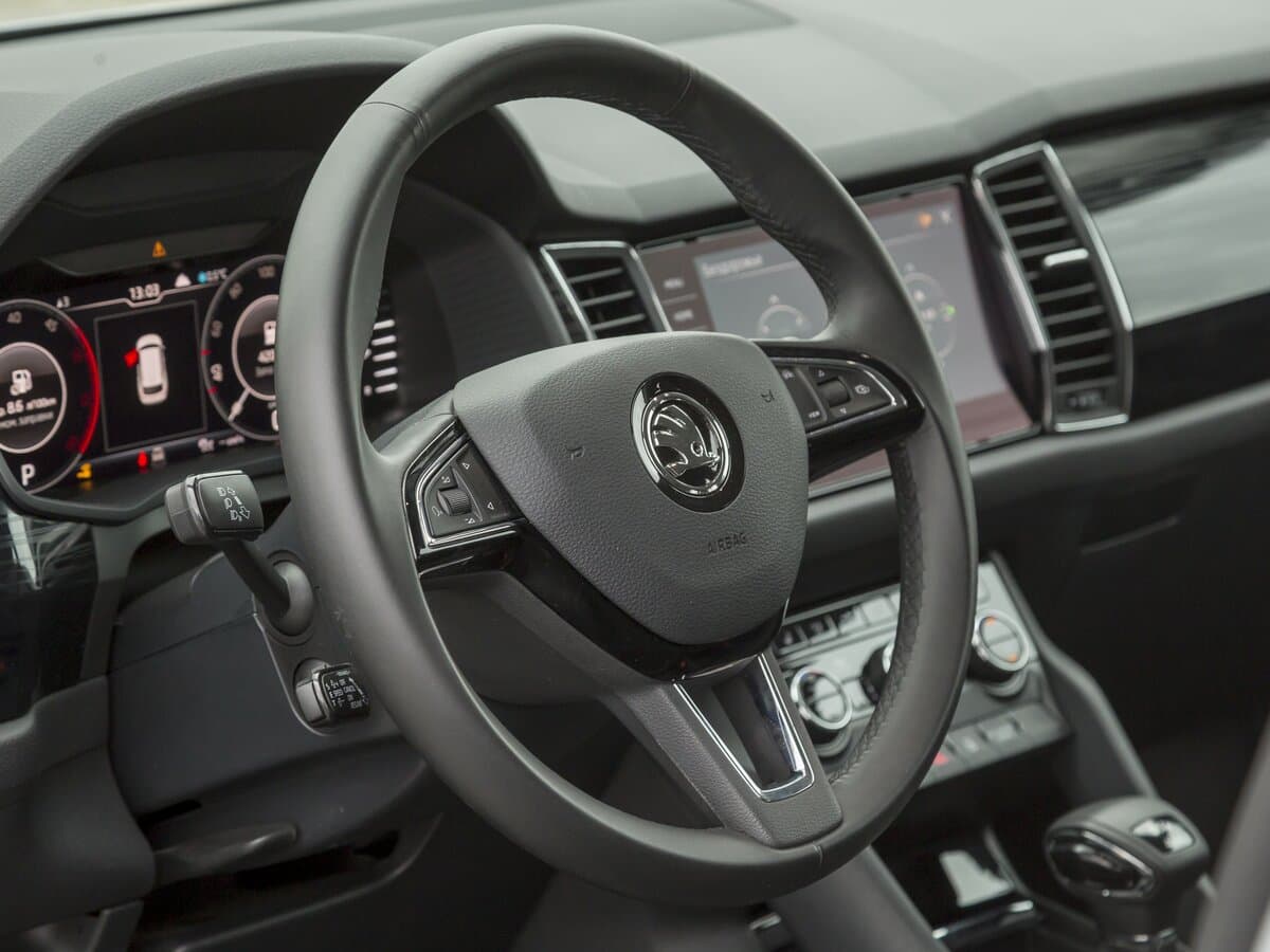 Skoda Kodiaq I — Sükan