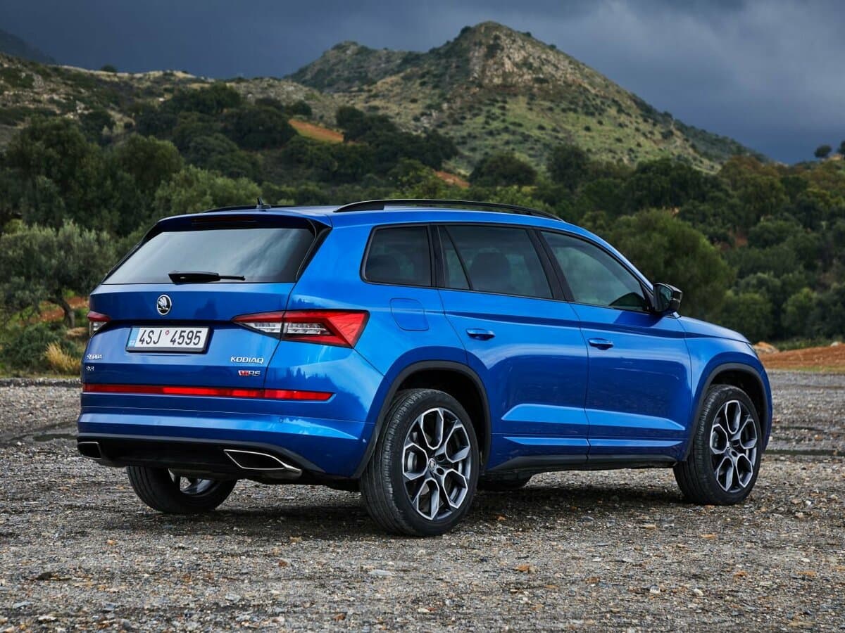 Skoda Kodiaq RS I — 3/4 arxadan