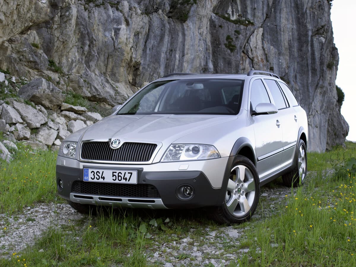 Skoda Octavia II (A5) — Öndən
