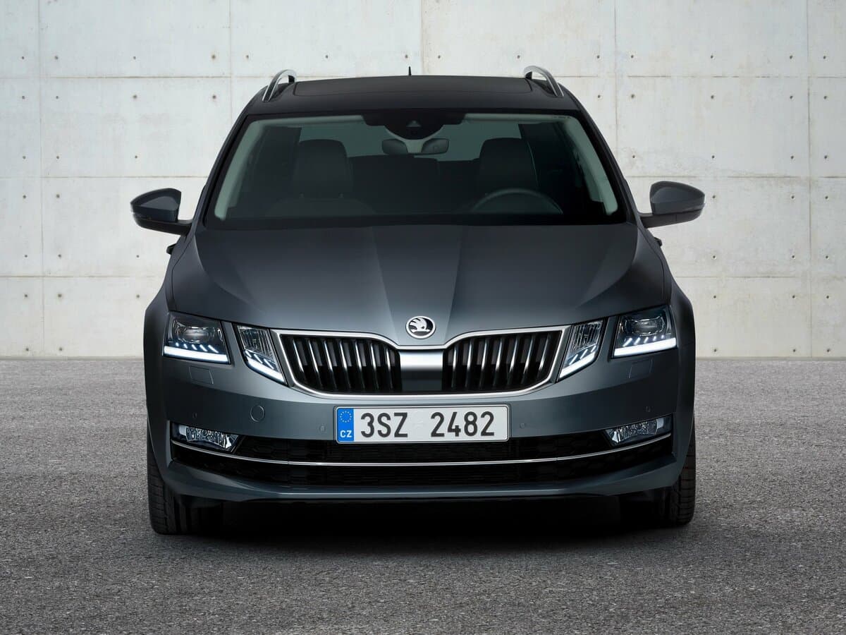 Skoda Octavia III (A7) Restayling — Öndən