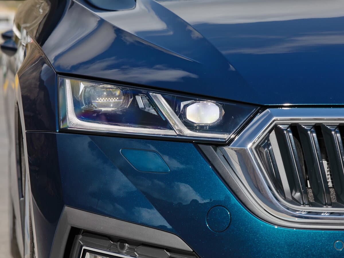 Skoda Octavia IV (A8) — Fara
