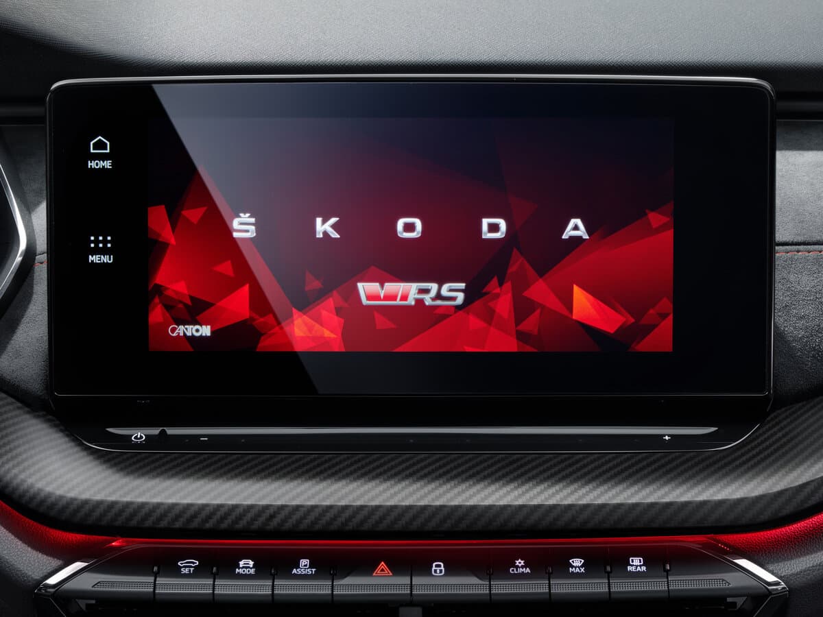 Skoda Octavia RS IV — Salon, öndən