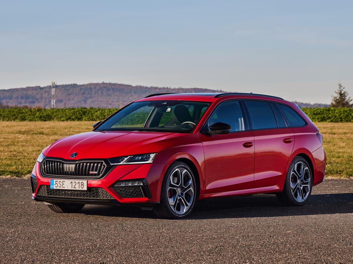 Skoda Octavia RS IV — Əsas şəkil