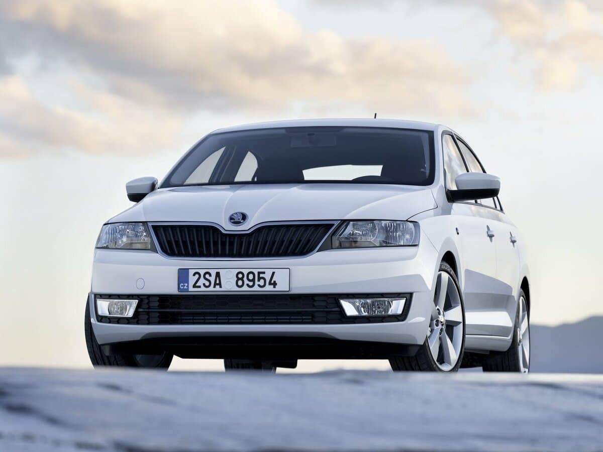 Skoda Rapid I — Öndən