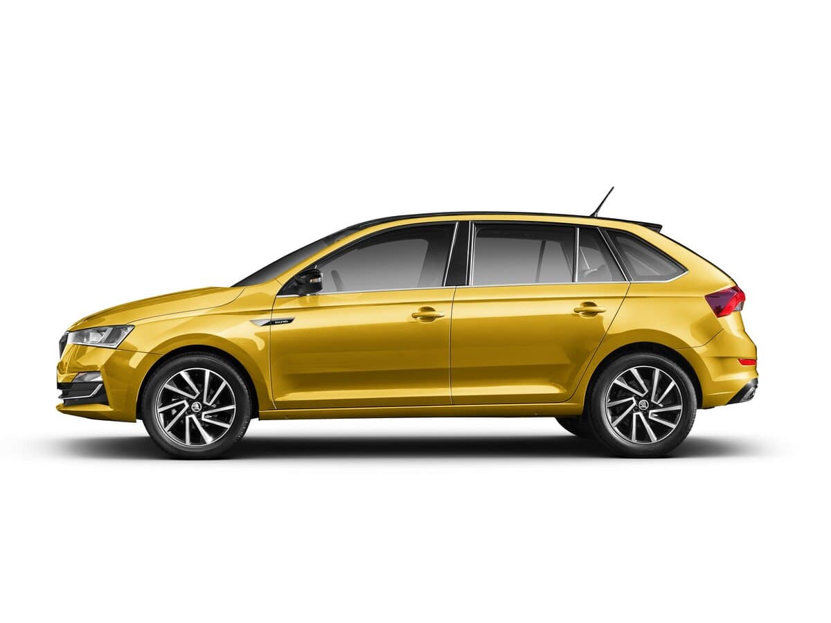 Skoda Rapid II — Yandan