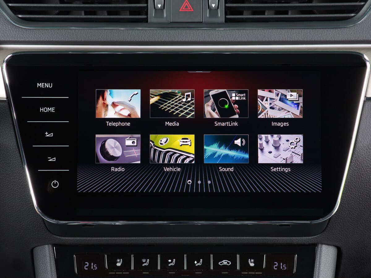Skoda Superb III Restayling — Salon, öndən