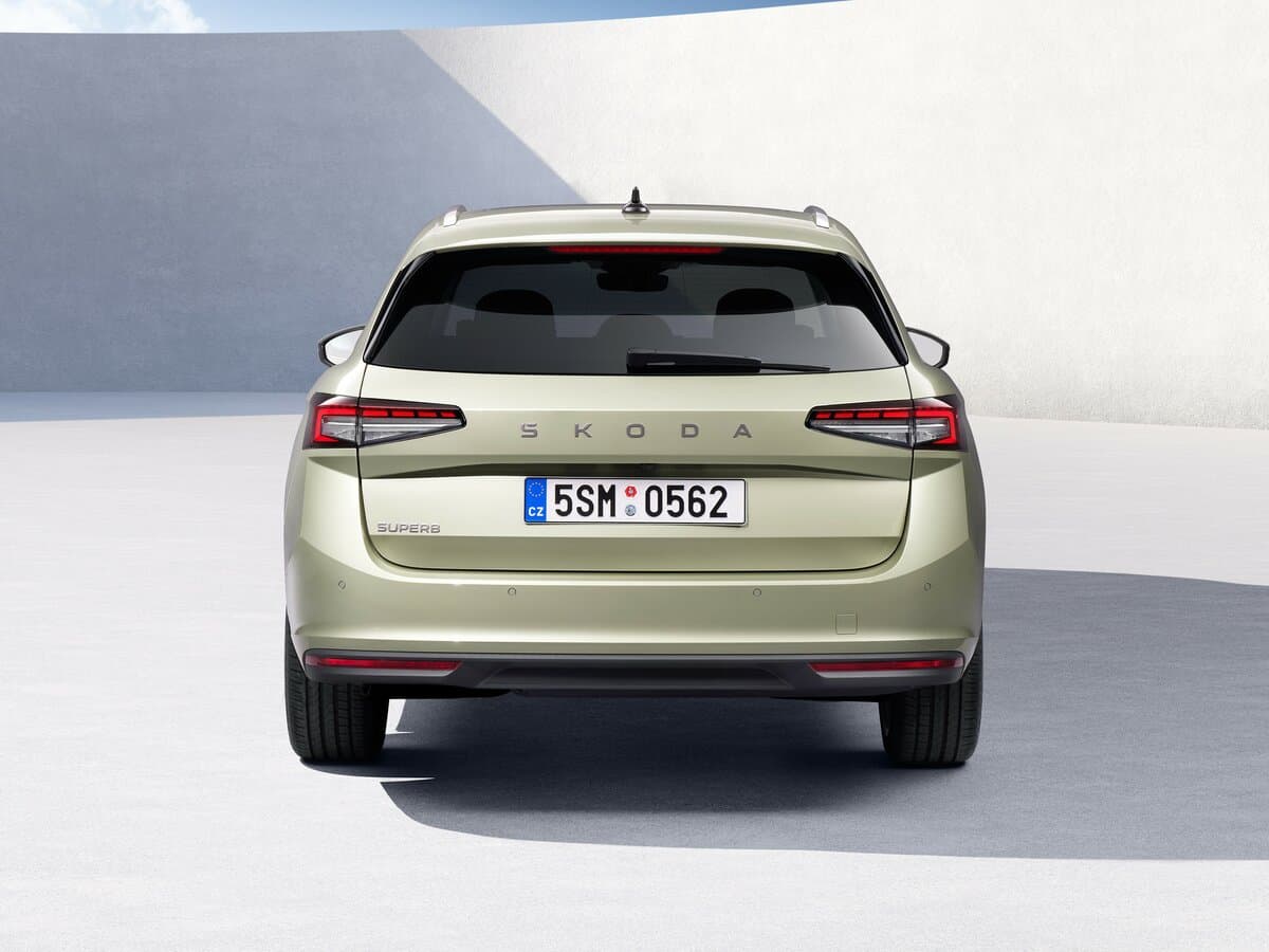 Skoda Superb IV — Arxadan