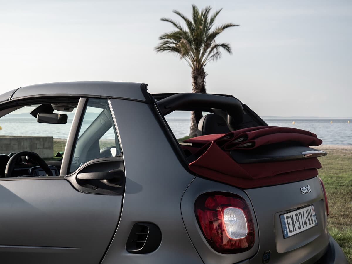 Smart Fortwo III — Salon, arxadan