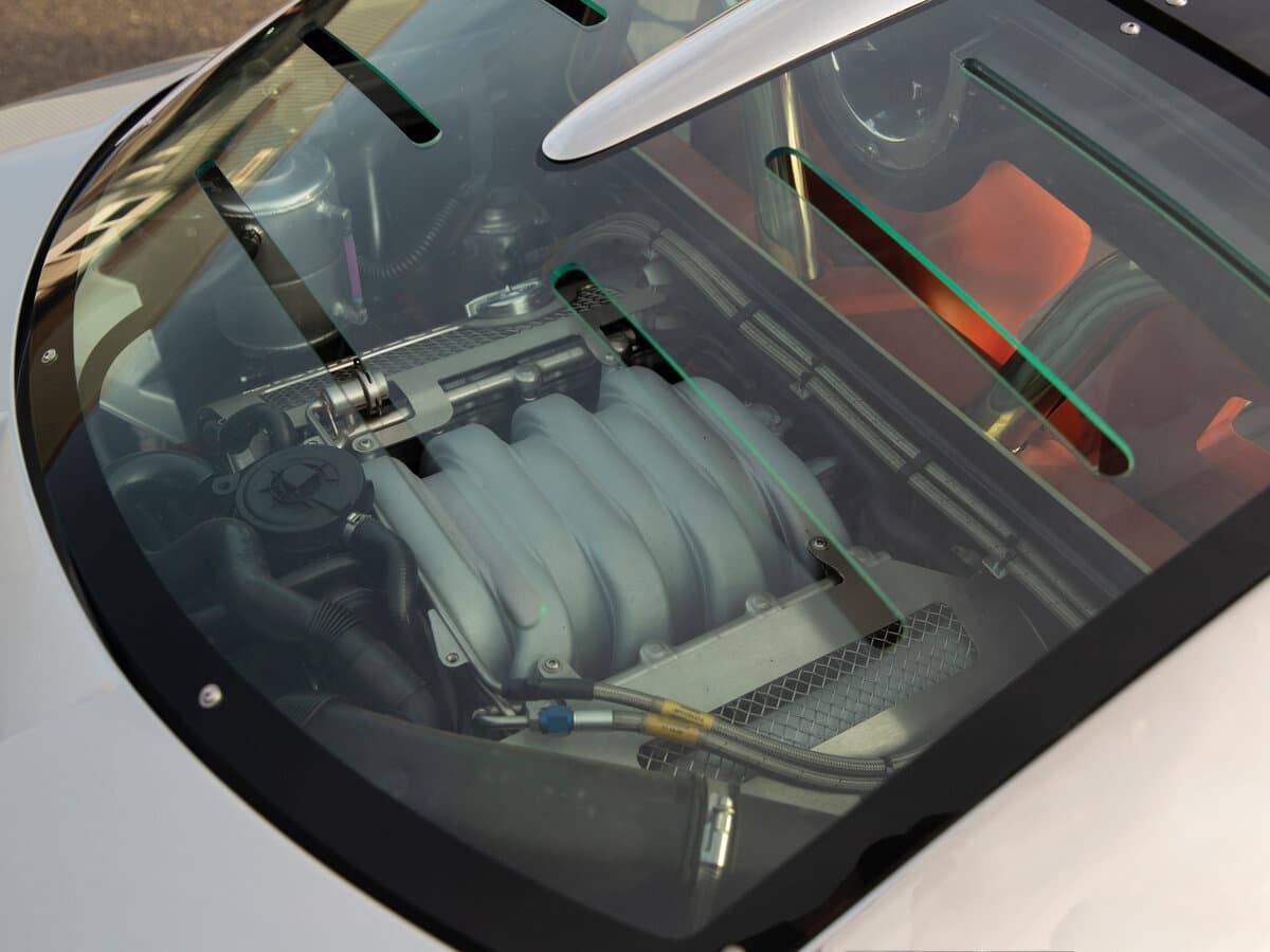 Spyker C8 I — Salon, öndən