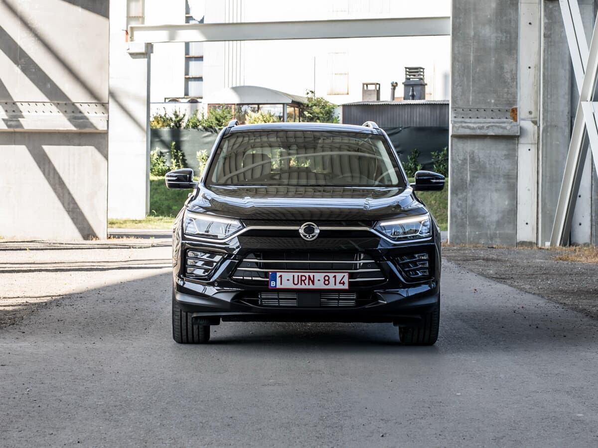 SsangYong Korando IV — Öndən