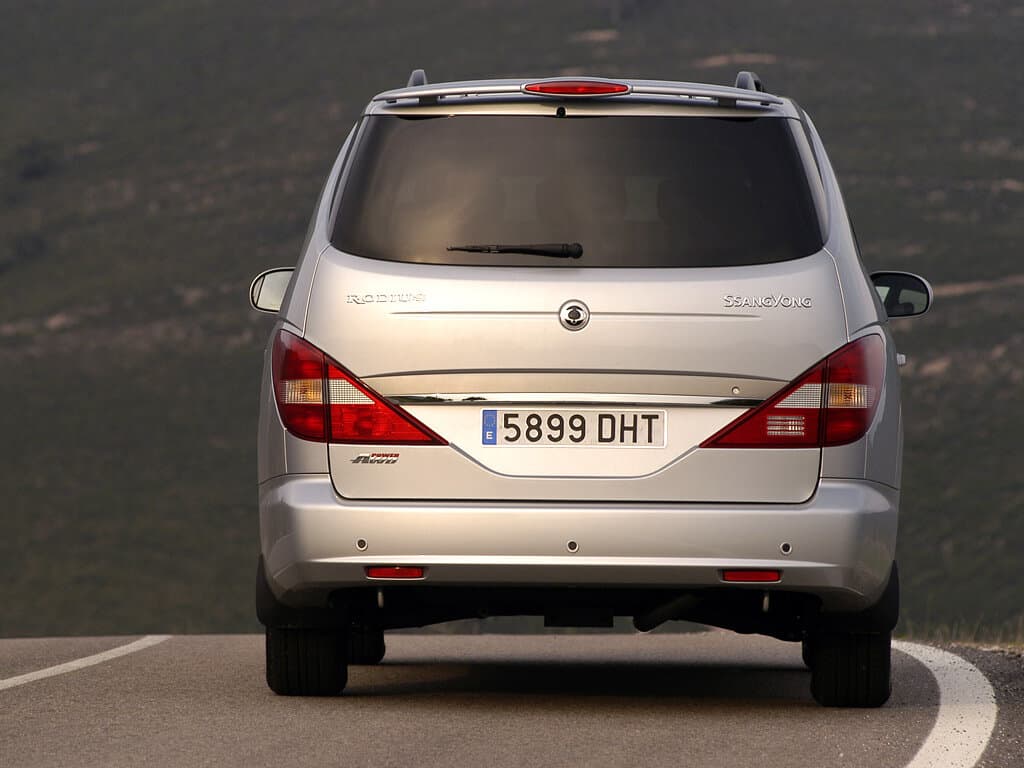 SsangYong Rodius I — Arxadan