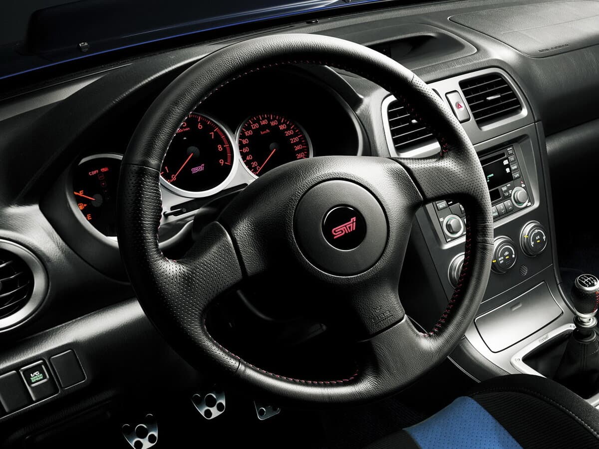 Subaru Impreza WRX STi II Restayling 2 — Sükan