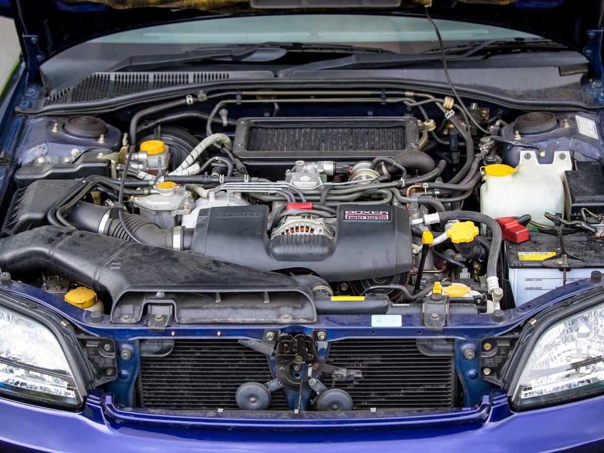 Subaru Legacy III — Salon, arxadan