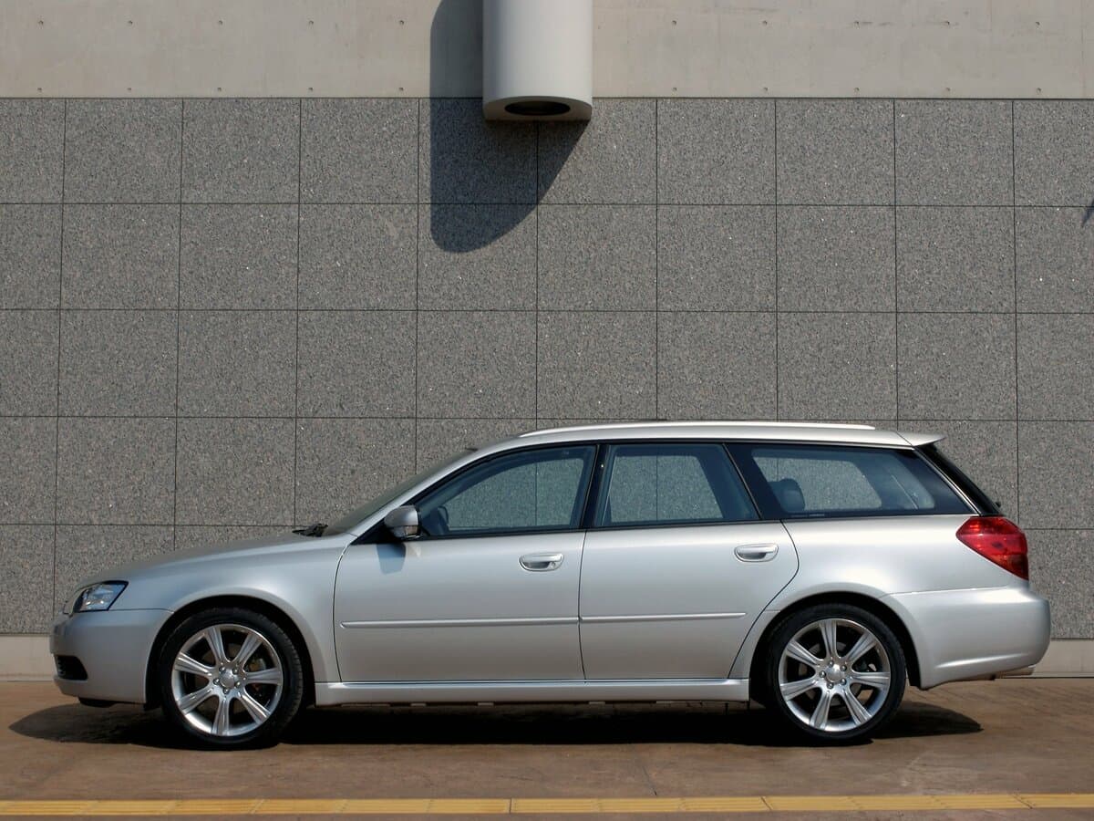 Subaru Legacy IV — Yandan