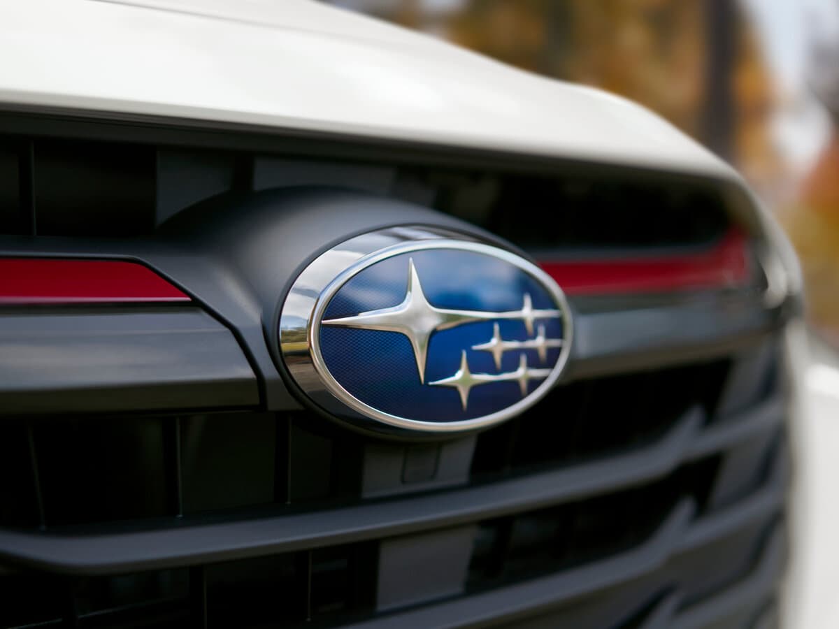 Subaru Legacy VII Restayling — Salon, öndən