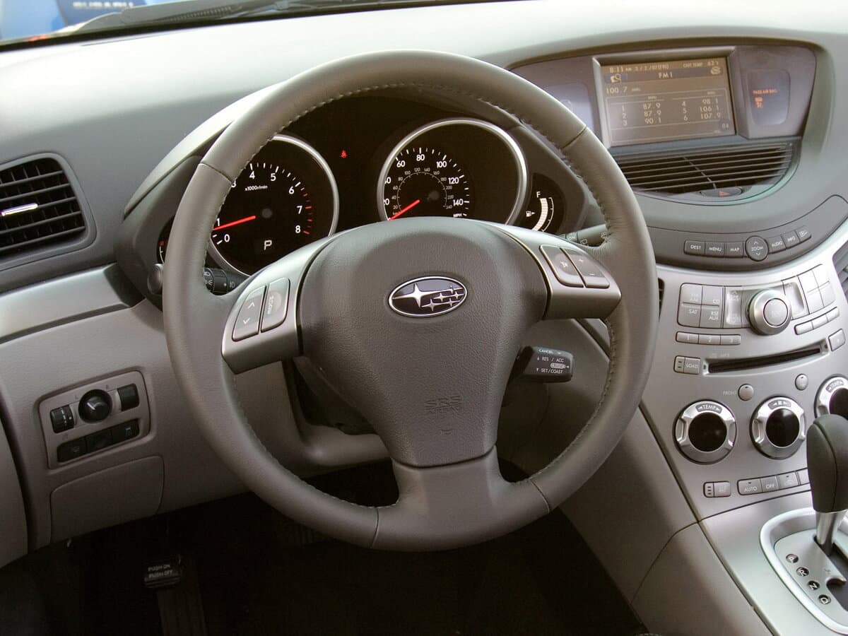 Subaru Tribeca I Restayling — Sükan