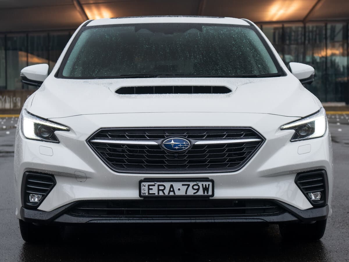 Subaru WRX II — Öndən