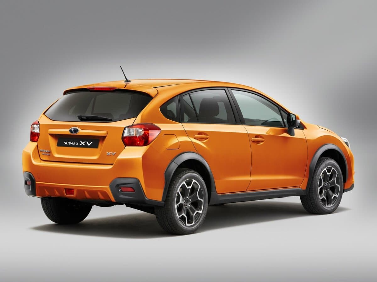 Subaru XV I — 3/4 arxadan