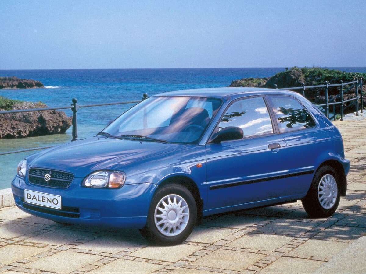 Suzuki Baleno I — Yandan
