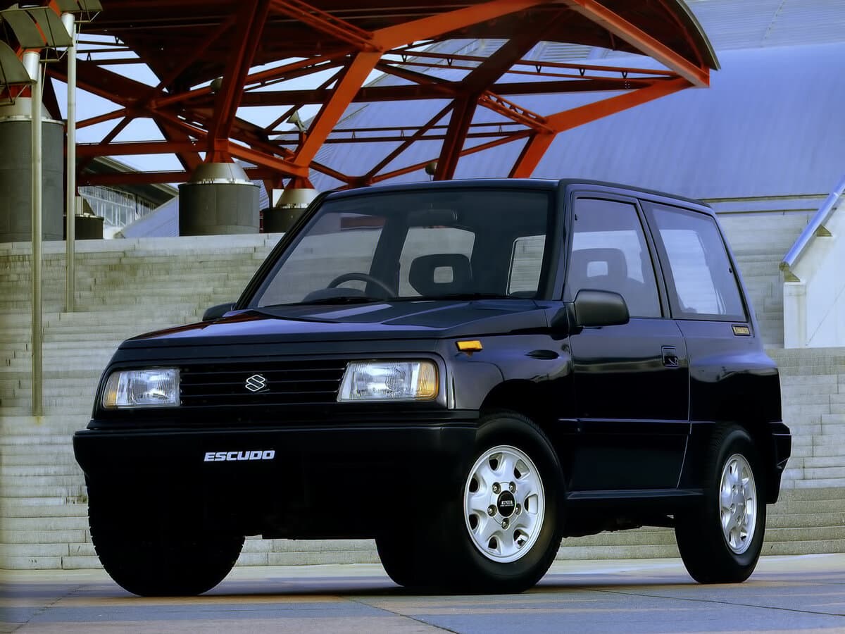 Suzuki Escudo I — Əsas şəkil