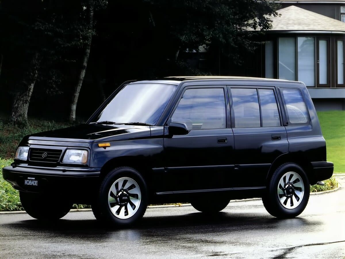 Suzuki Escudo I — Əsas şəkil