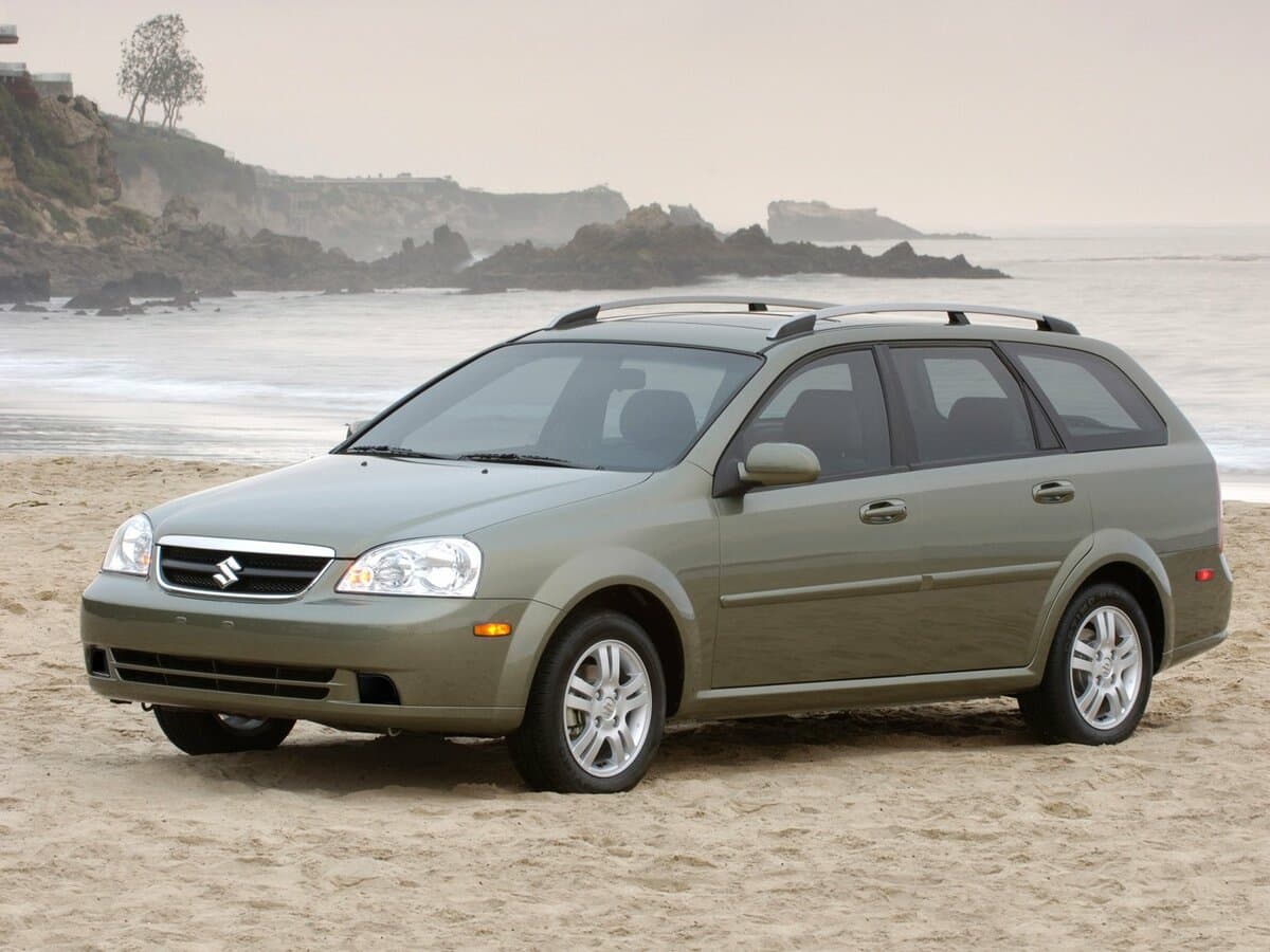 Suzuki Forenza 2003 – 2008 — Əsas şəkil