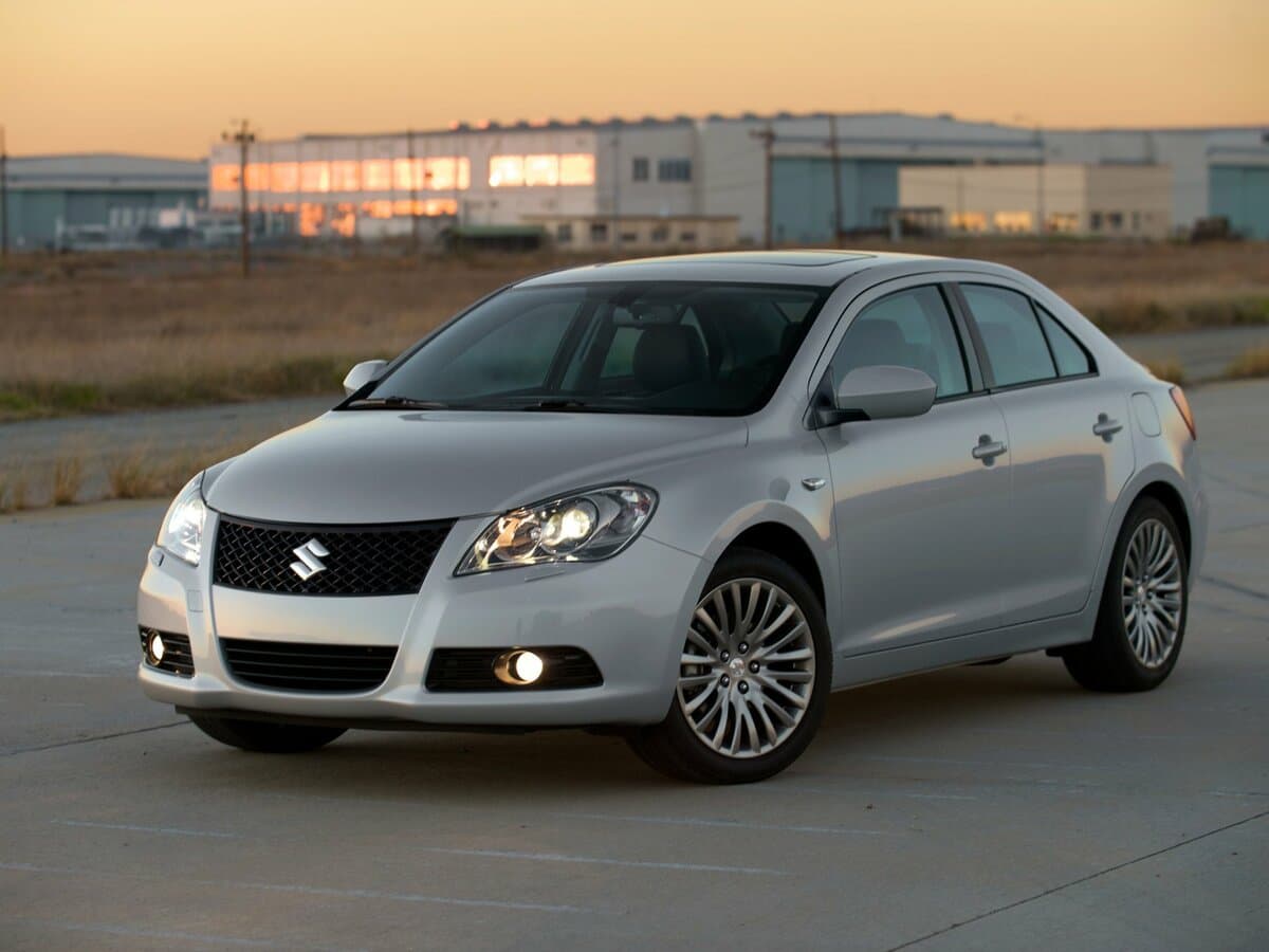 Suzuki Kizashi 2009 – 2014 — Əsas şəkil