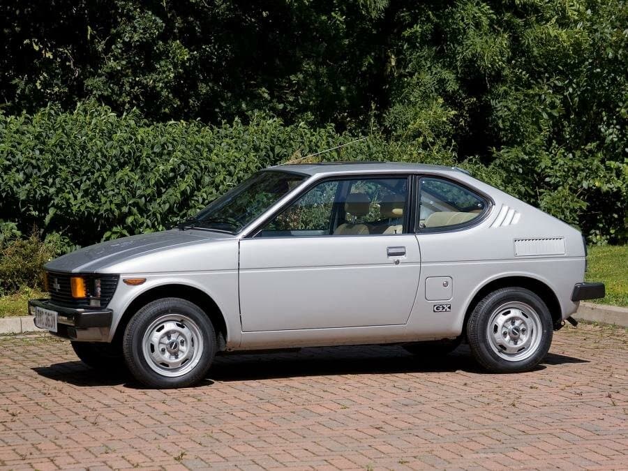 Suzuki SC100 1978 – 1982 — Yandan