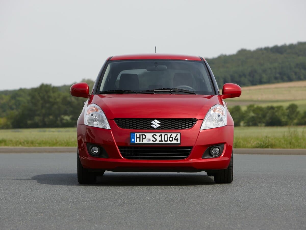 Suzuki Swift IV — Öndən