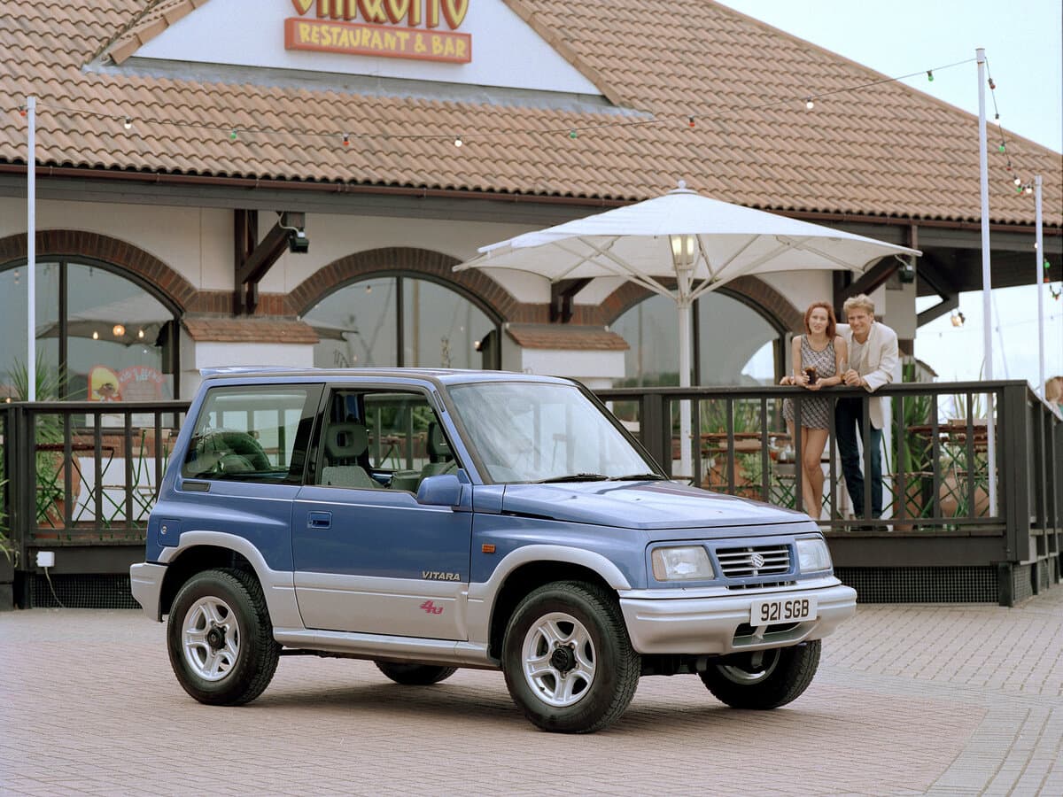 Suzuki Vitara I — Əsas şəkil