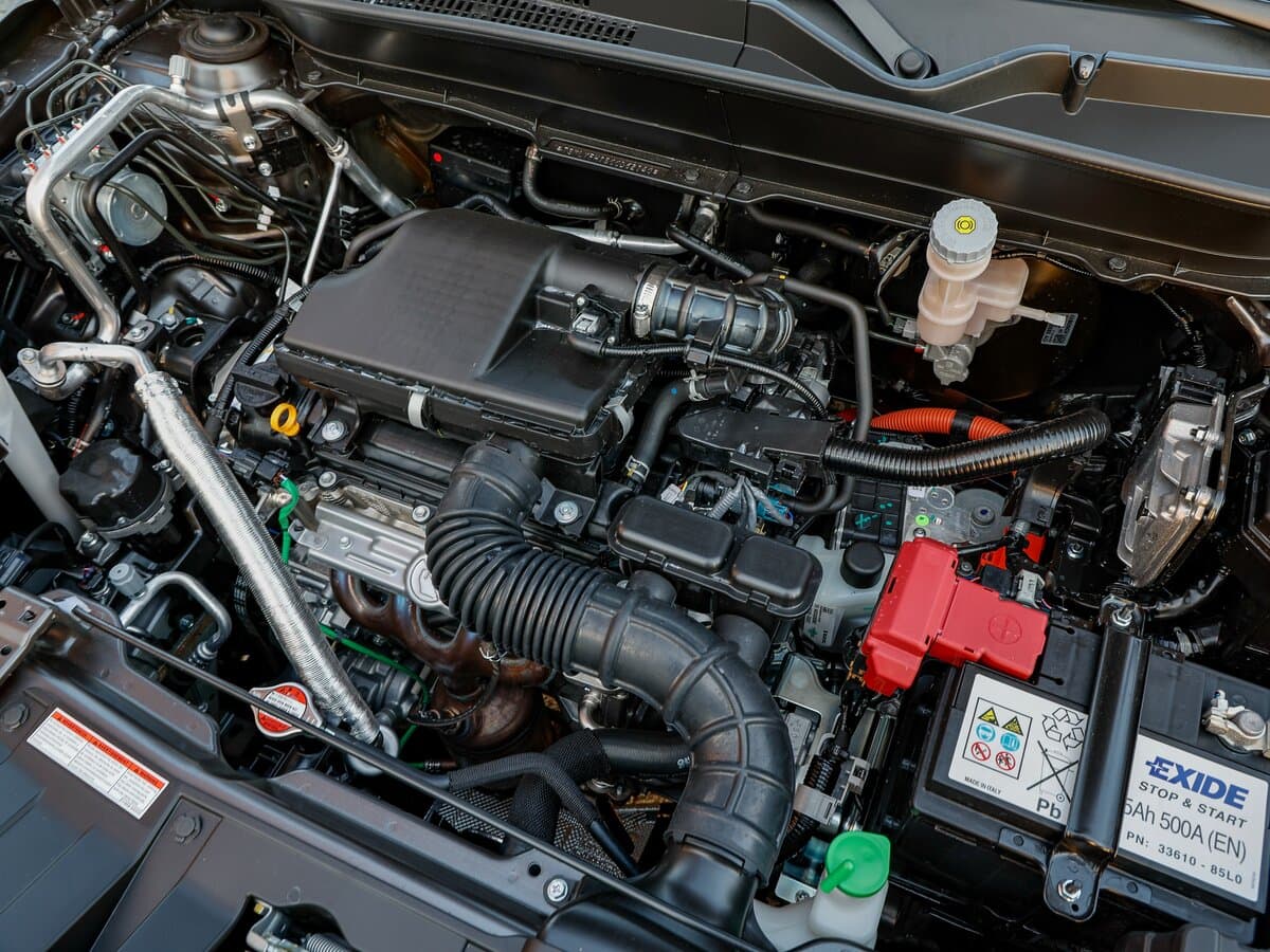 Suzuki Vitara II Restayling 2 — Salon, öndən