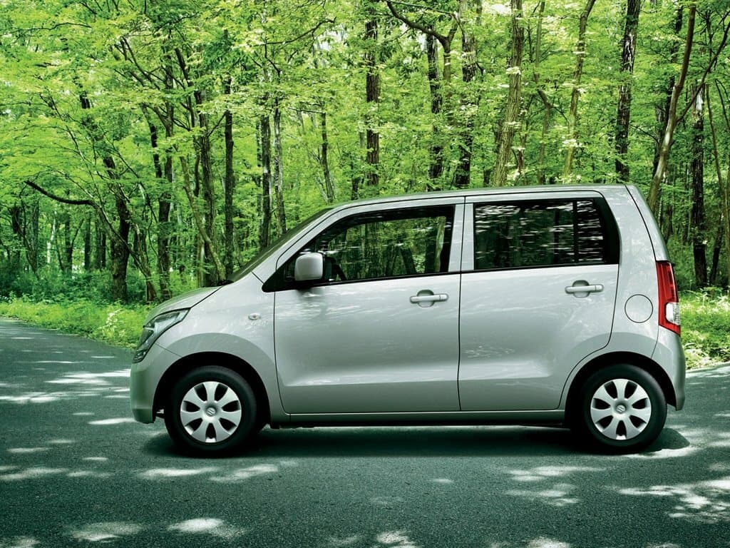 Suzuki Wagon R IV — Yandan