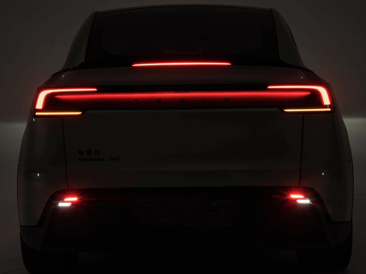 Tesla Model Y I Restayling — Detal